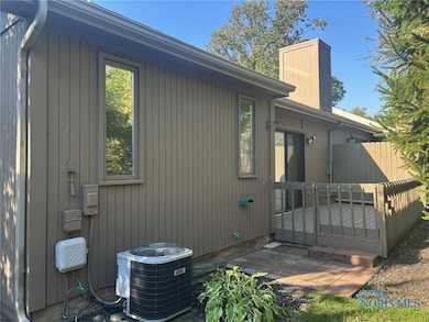 23 Meadowpond Dr unit C, Perrysburg, OH 43551 - photo 6