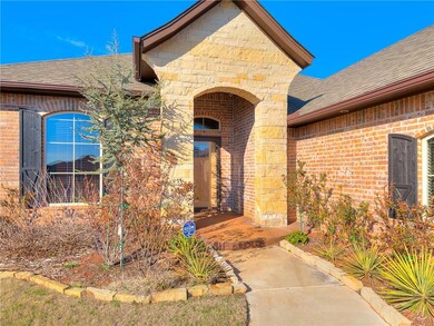 1917 NE 26th St, Moore, OK 73160 - photo 2