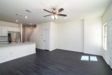 803 S 6th St unit 2, Bonham, TX 75418 - photo 6