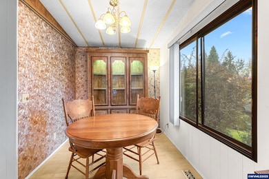 4915 Swegle Rd NE, Salem, OR 97301 - photo 5