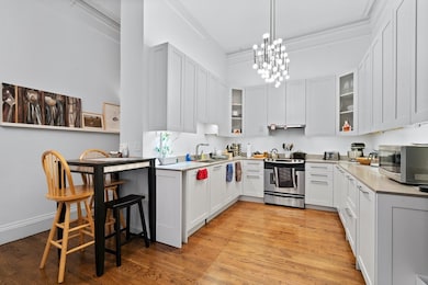 29 Worcester Square unit 3, Boston, MA 02118 - photo 5
