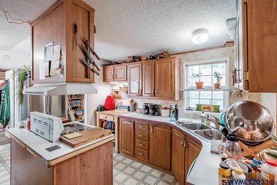 1329 Elm St SW, Albany, OR 97321 - photo 7