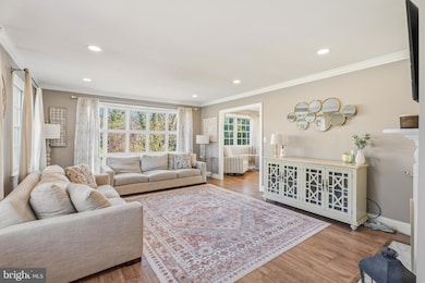 1229 Wine Spring Ln, Towson, MD 21204 - photo 6