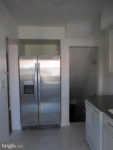 2151 Coralthorn Rd, Middle River, MD 21220 - photo 6