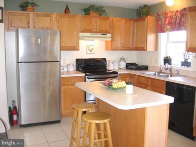 3947 Birchwood Ln, Columbia, PA 17512 - photo 2