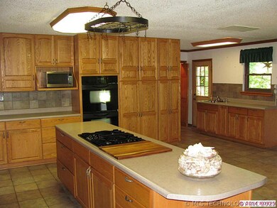 Huge kitchen with Kraftmaid cabinetry.