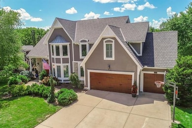 7716 Oakview Ln, Shawnee, KS 66216 - photo 2