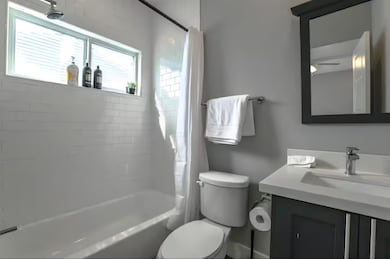 3108 Baer St, Houston, TX 77020 - photo 6