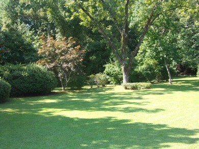 1985 Dobbs Rd 011