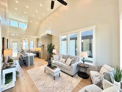 396 Idle Place Cir, Fort Oglethorpe, GA 30741 - photo 2