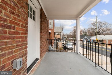 919 Larchmont Ave, Capitol Heights, MD 20743 - photo 3