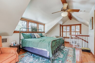 18926 Lookout Mountain Trail, Helotes, TX 78023 - photo 7