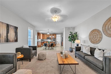 13357 Inlet Cove Ln, Carrollton, VA 23314 - photo 4