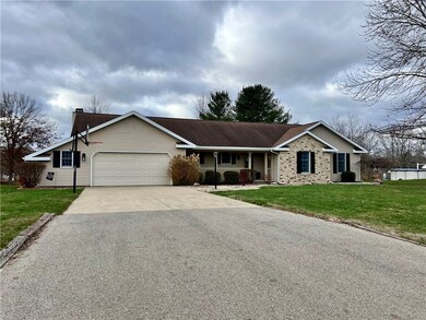 47 Springchester, Mattoon, IL 61938 - photo 3