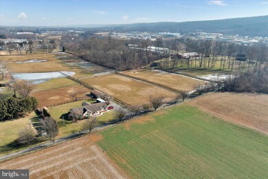 369 Snyder Rd, Reading, PA 19605 - photo 7