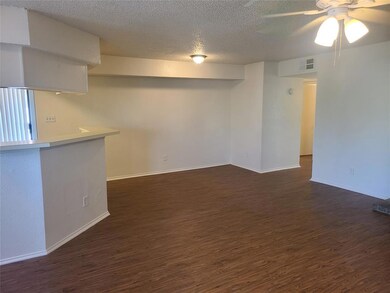 5028 Winder Ct unit C, North Richland Hills, TX 76180 - photo 5