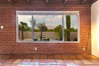 PICTURE WINDOWS