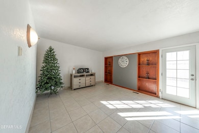 5036 Alps Dr, El Paso, TX 79904 - photo 7