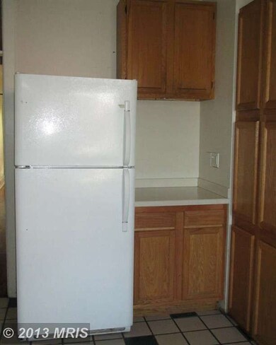 141 N Lakewood Ave, Baltimore, MD 21224 - photo 5