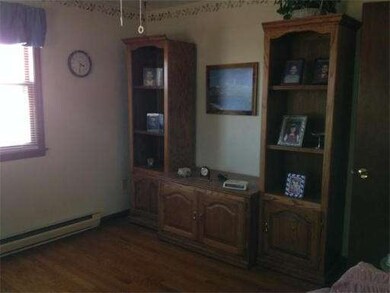 6 Tucker St, Worcester, MA 01606 - photo 7