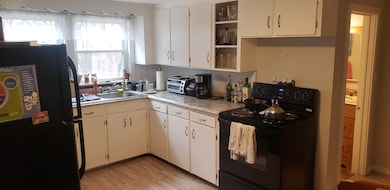 17-19 Hanson St, Dover, NH 03820 - photo 2