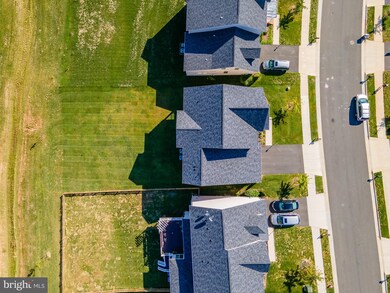 24438 Moon Glade Ct, Aldie, VA 20105 - photo 4