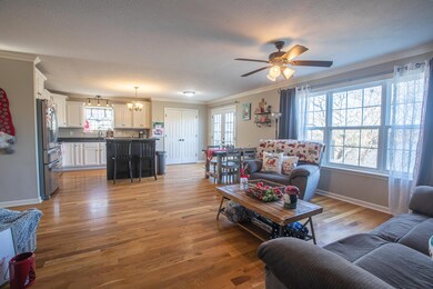 414 Village Dr, Frankfort, KY 40601 - photo 7