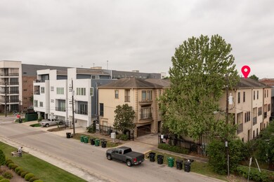 1607 Bass St unit B, Houston, TX 77007 - photo 4