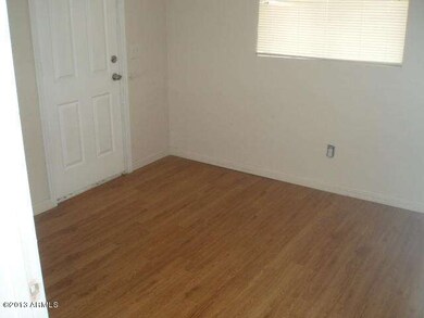 1344 E Pierce (10)