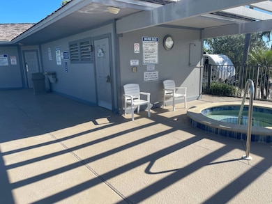 150 Smallwood Dr unit 61, Chokoloskee, FL 34138 - photo 5