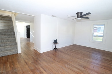 9 John St, Winsted, CT 06098 - photo 3