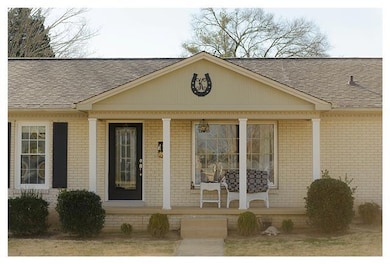 119 Hilltop Dr, Shelbyville, TN 37160 - photo 3