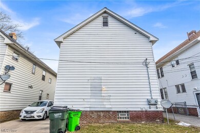 View of home's exterior