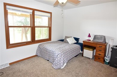 Additional main level bedroom.