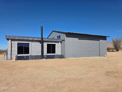 13505 S Alan Rd, Yucca, AZ 86438 - photo 2