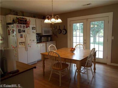 507 Weatherford Dr, King, NC 27021 - photo 6