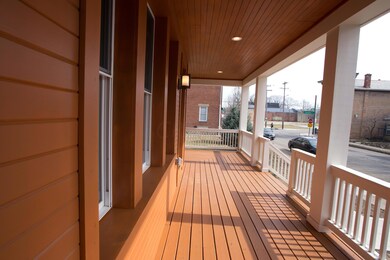1150OakRound20006
