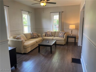 208 High St, Ashland, OH 44805 - photo 5