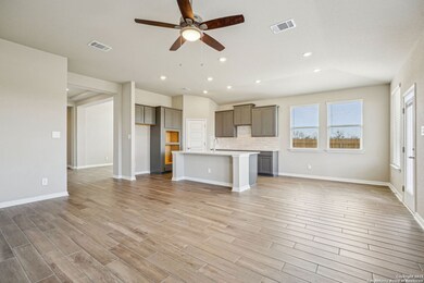 12609 Winding Butte, Schertz, TX 78154 - photo 7