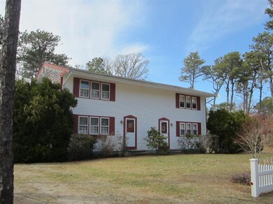 8 Tracy Ln unit A, Brewster, MA 02631 - photo 2