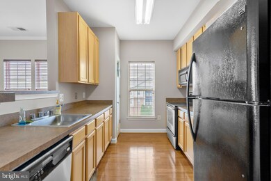 22725 Thimbleberry Square unit 304, Ashburn, VA 20148 - photo 3