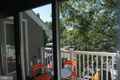 7402 Tamarron Dr, Plainsboro, NJ 08536 - photo 4