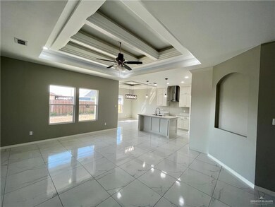 821 Canela Dr, Alamo, TX 78516 - photo 3