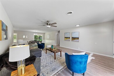 302 Hillside Dr, Gainesville, TX 76240 - photo 7