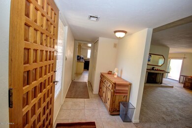 2559_foyer1