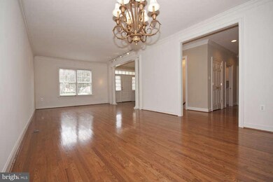 509 Hawkshead Rd, Lutherville Timonium, MD 21093 - photo 7