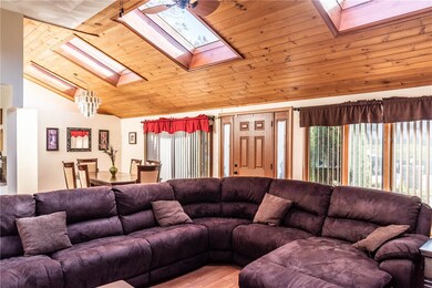 83 Founder Ave, Warwick, RI 02886 - photo 7