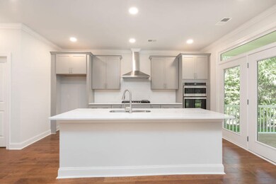 713 Yellow Leaf Ln, Summerville, SC 29486 - photo 2