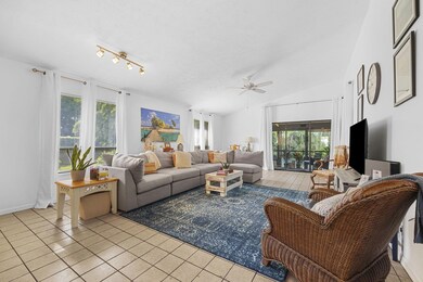 6609 SE Yorktown Dr, Hobe Sound, FL 33455 - photo 6