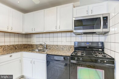 26 Canterbury Square unit 102, Alexandria, VA 22304 - photo 3